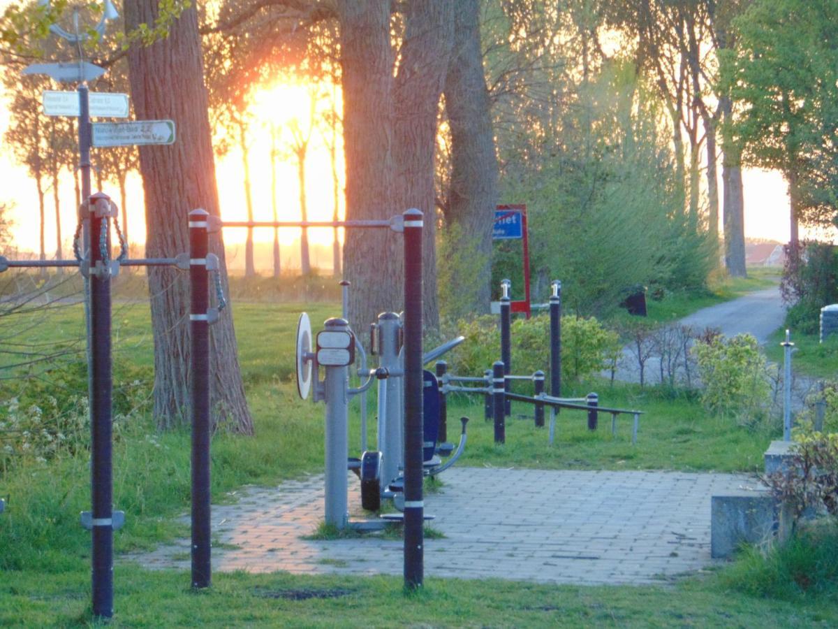 Polderhuis Voor 8-10 Personen Aan Zee Nieuwvliet Exterior foto